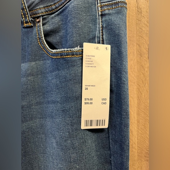 BDG Urban Outfitters Jeans Women’s 28 Y2K Belted Flare jeans Stretch - Picture 3 of 8